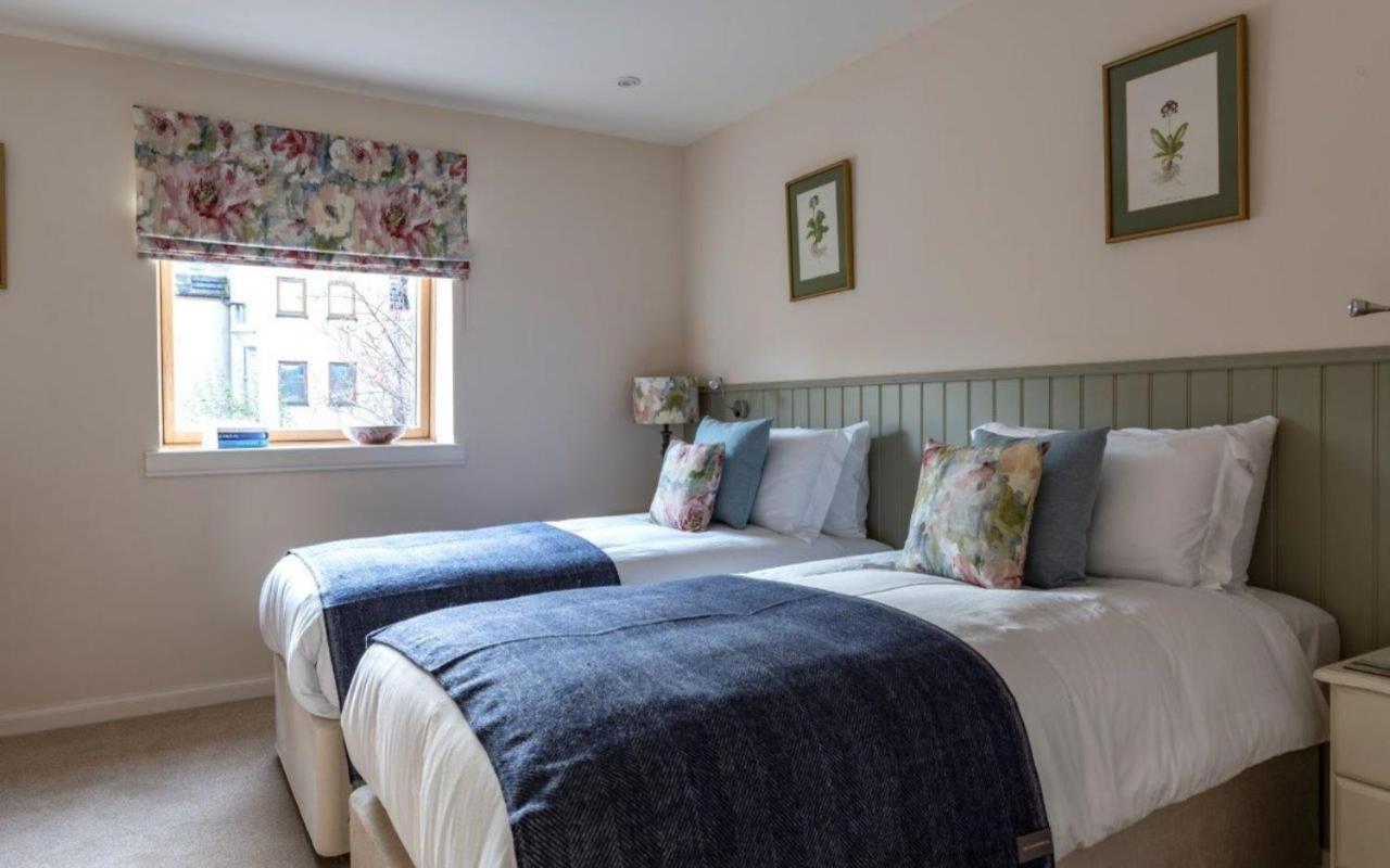 Celt Cottage Inverness Extérieur photo